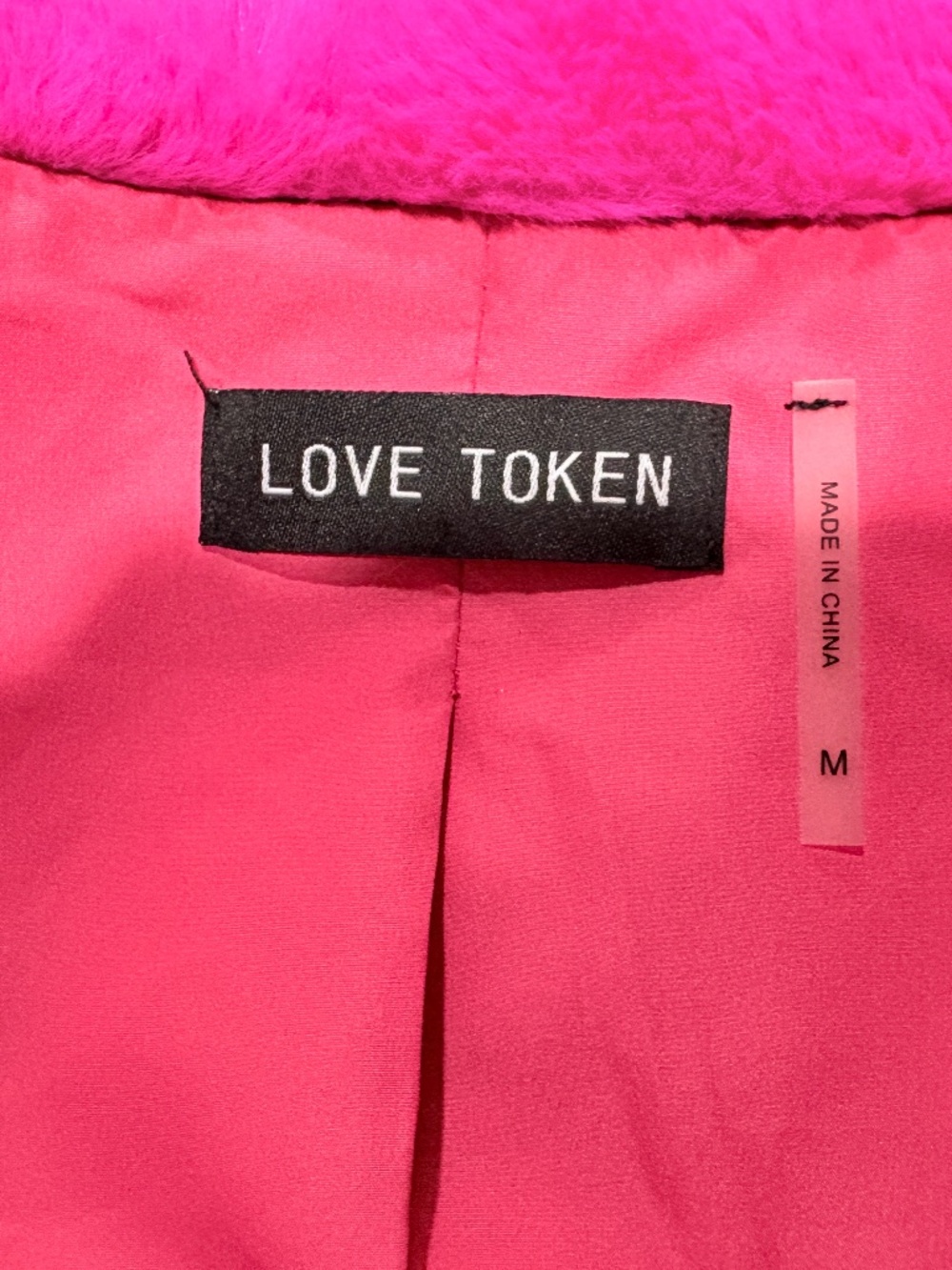 Love Token Blair Faux Fur Coat Fuchsia Women's Medium - Picture 7 of 7